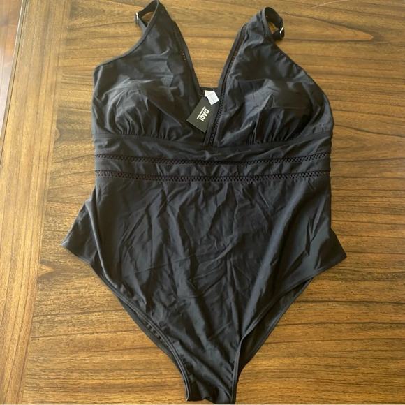 Daci Black V-Neck Lattice One Piece Swimsuit Women’s 28W Plus Size NWT - Picture 3 of 8